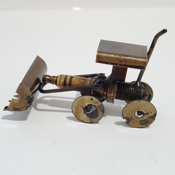 Spark Plug Hand Crafted Metal Sculpture Tractor Figurine Home Office Decor - Picture 3 of 8